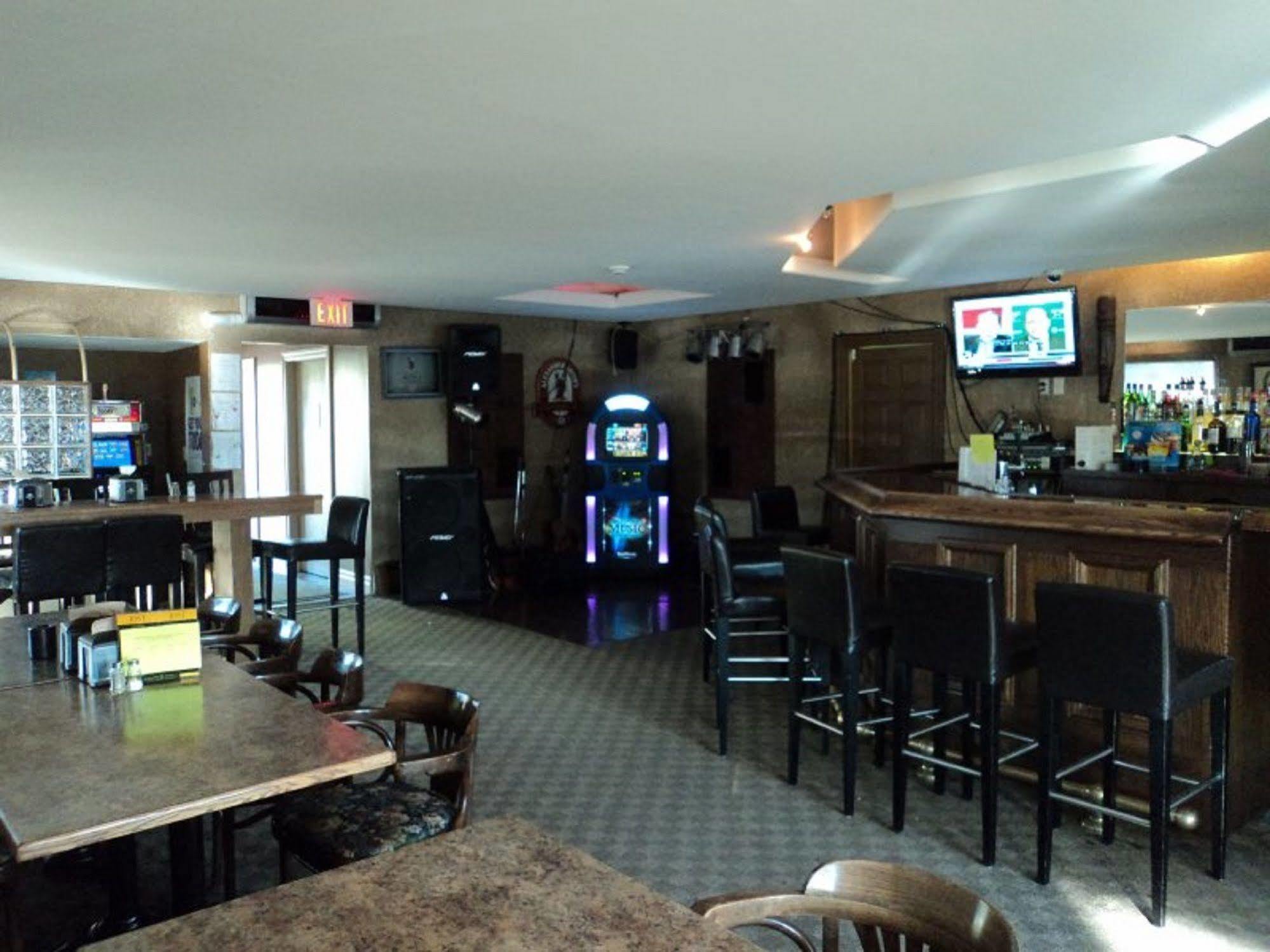 Stonehouse Motel And Restaurant Truro Kültér fotó