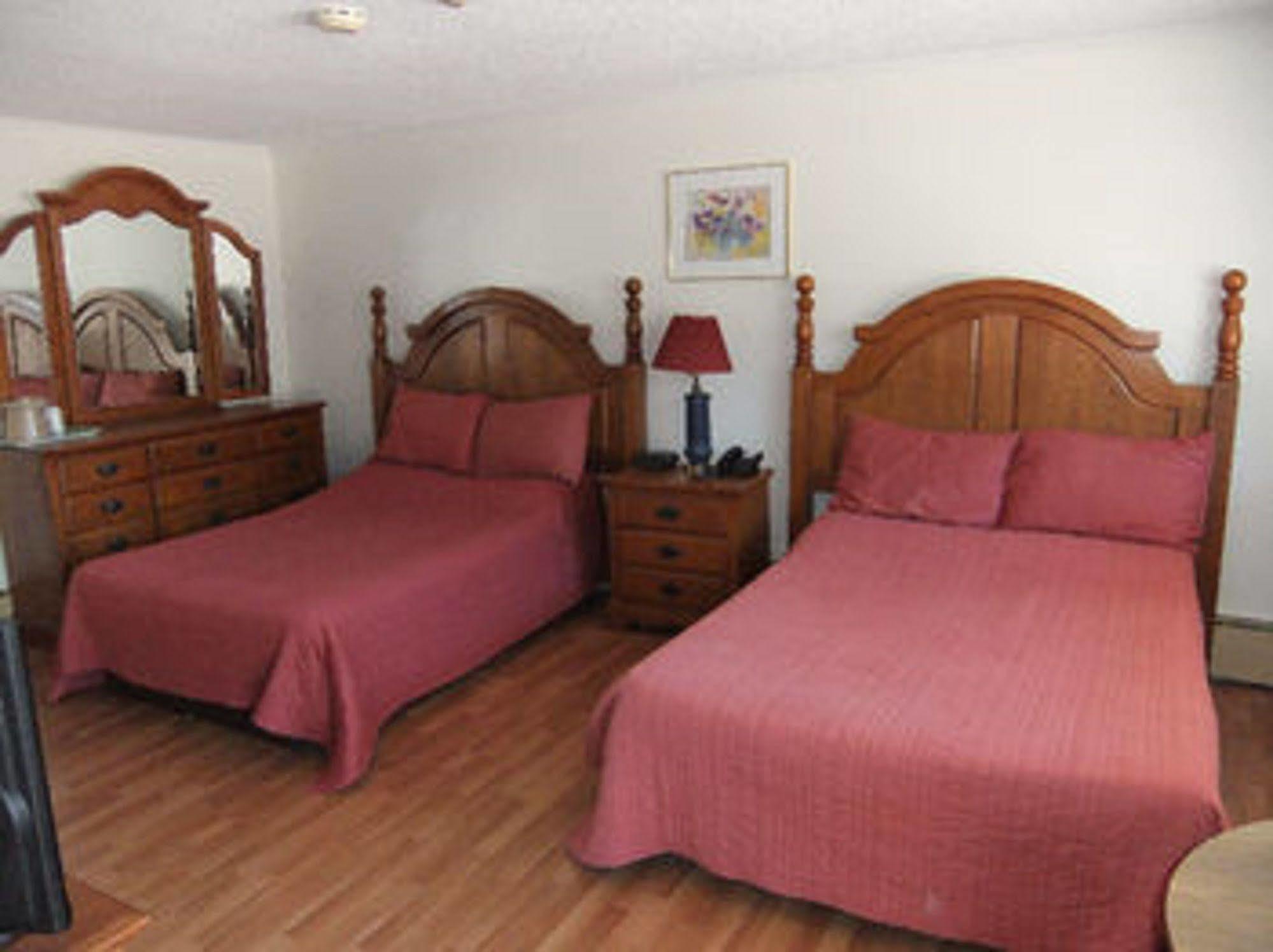 Stonehouse Motel And Restaurant Truro Kültér fotó
